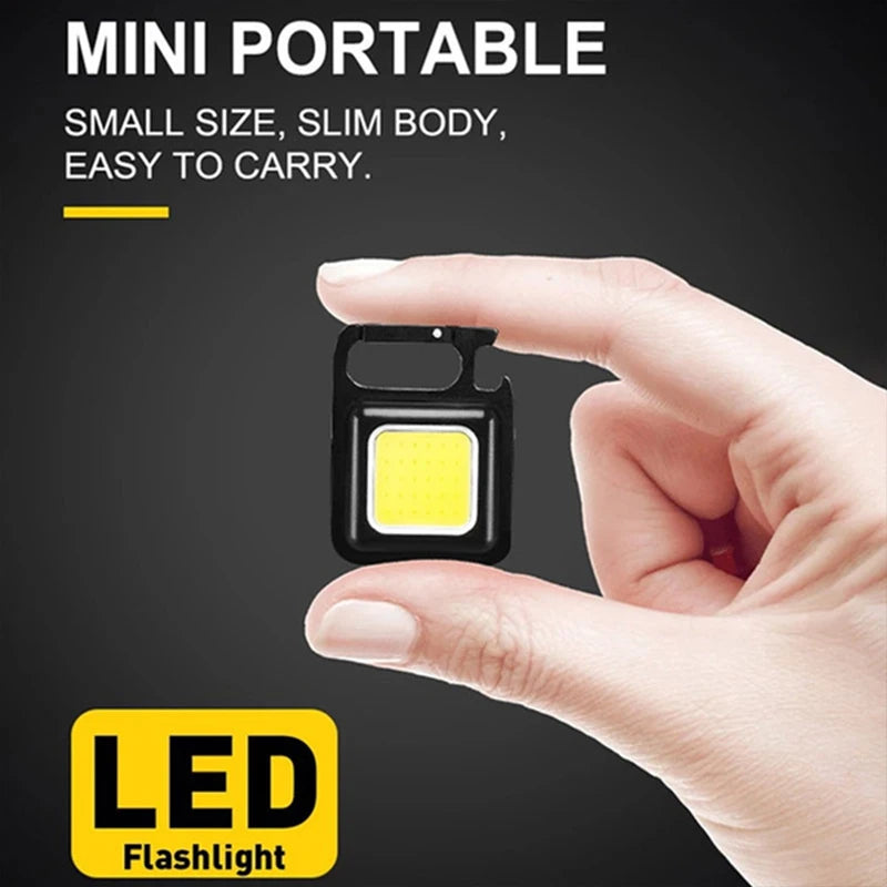 LED-Arbeitslicht, wiederaufladbare USB-Mini-Taschenlampe, tragbare helle Schlüsselanhänger-Taschenclip-Laterne für den Außenbereich, Wandern, Angeln, Camping 