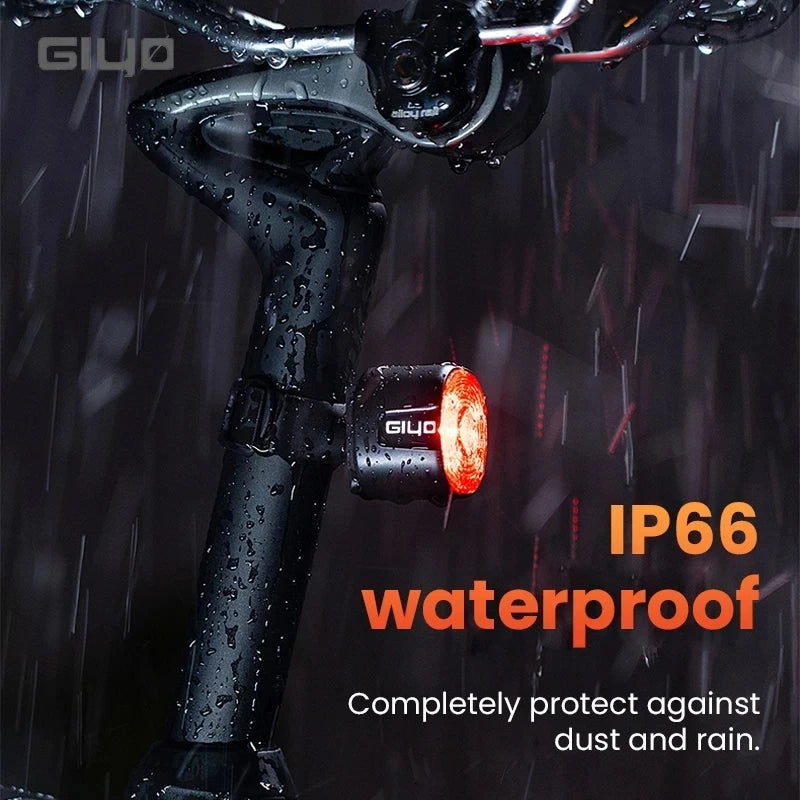 GIYO Intelligentes Fahrradbremsrücklicht IP66 Wasserdicht 6 Leuchtmodi Hohe Helligkeit Fahrradrücklicht LED-Rücklicht USB-Aufladung 