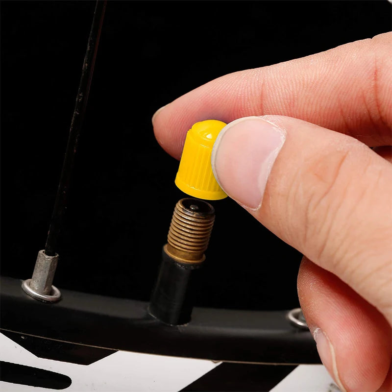 Universal Car Valve Cap Plastic Wheel Tire Air Stem Cover Black Red Blue Dust Tyre Valve Caps for Car Motorcycles Bike Bicycle